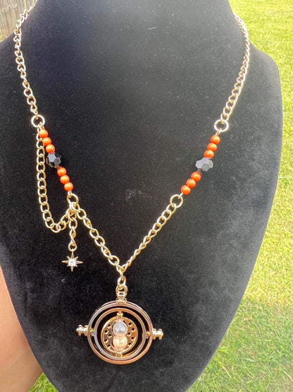 Ateez hourglass necklace, Ateez concert accessory, chromer, kpop jewelry, layered necklace