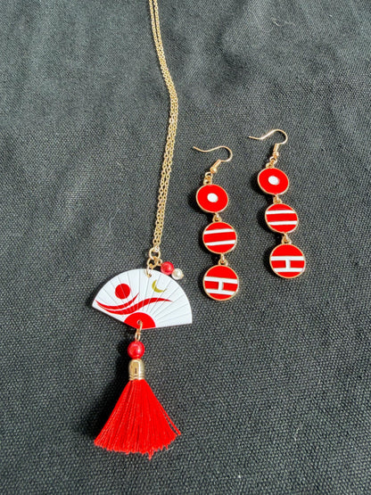 Red Fan Tassel Statement Necklace | Kpop Concert Jewelry | Gold Chain Stadium Outfit | kpop Inspired Fan Gift