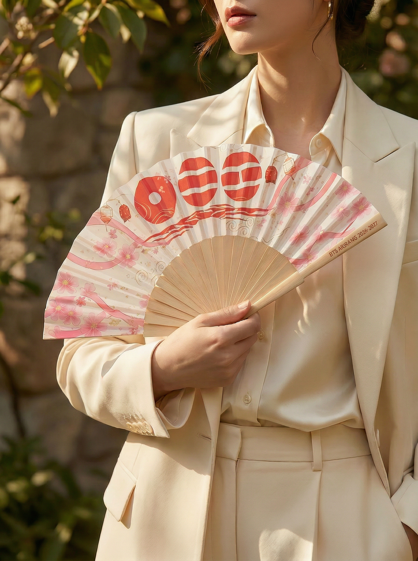 Arirang-Inspired Kpop Concert Folding Fan – Cherry Blossom Korean Aesthetic Hand Fan, Festival & Tour Essential, Cute Summer Accessory